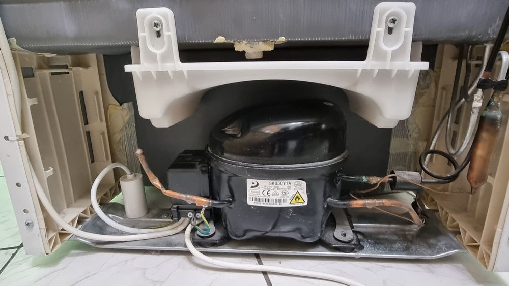 Хладилник CROWN GN 2601