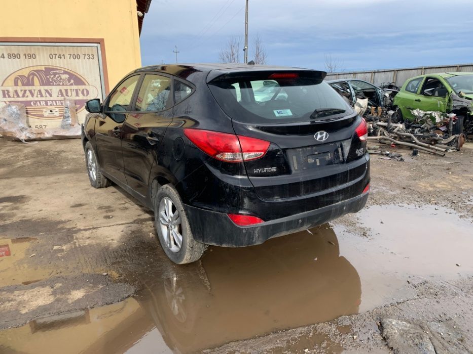 Dezmembrez / Dezmembrari / Piese / Accesorii Hyundai IX35 1.7crdi 2.0crdi 2013
