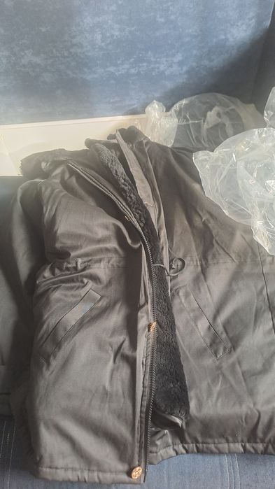 Бушлат теплый новый 56 размер