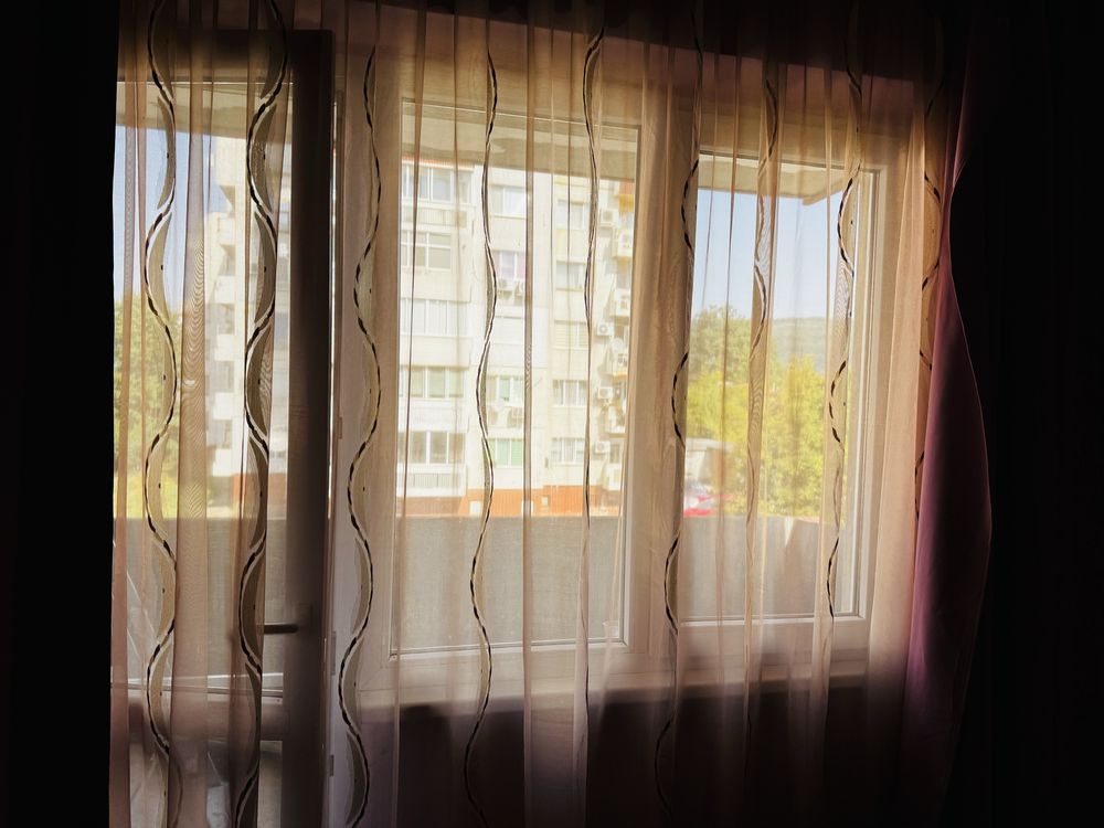 Плътни завеси и перде