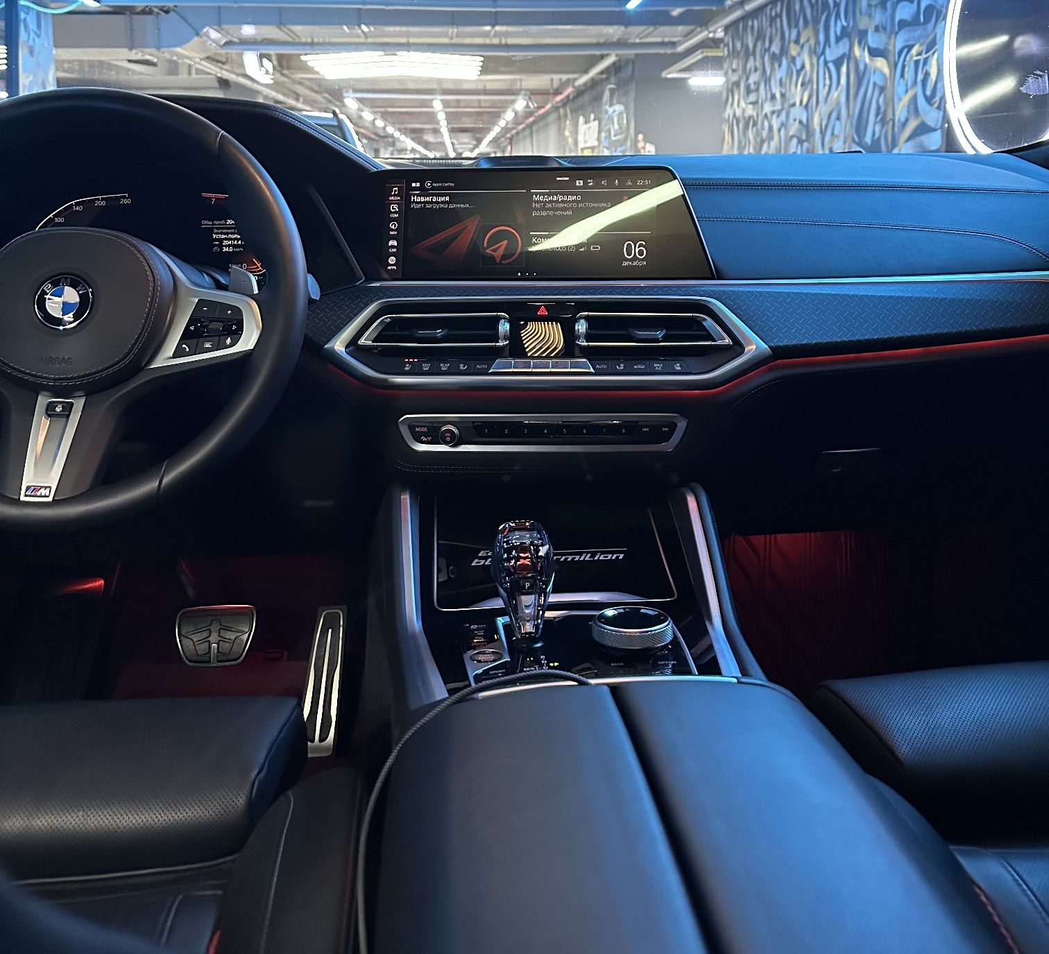 Продам Bmw X6 Vermillion Edition
Год 2021 
Пробег 25 000
Диски 22 зав