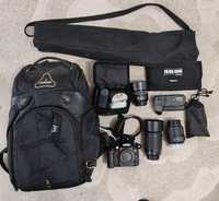 Nikon D7000 cu obiective, grip, blitz, trepied, filtre, ghiozdan