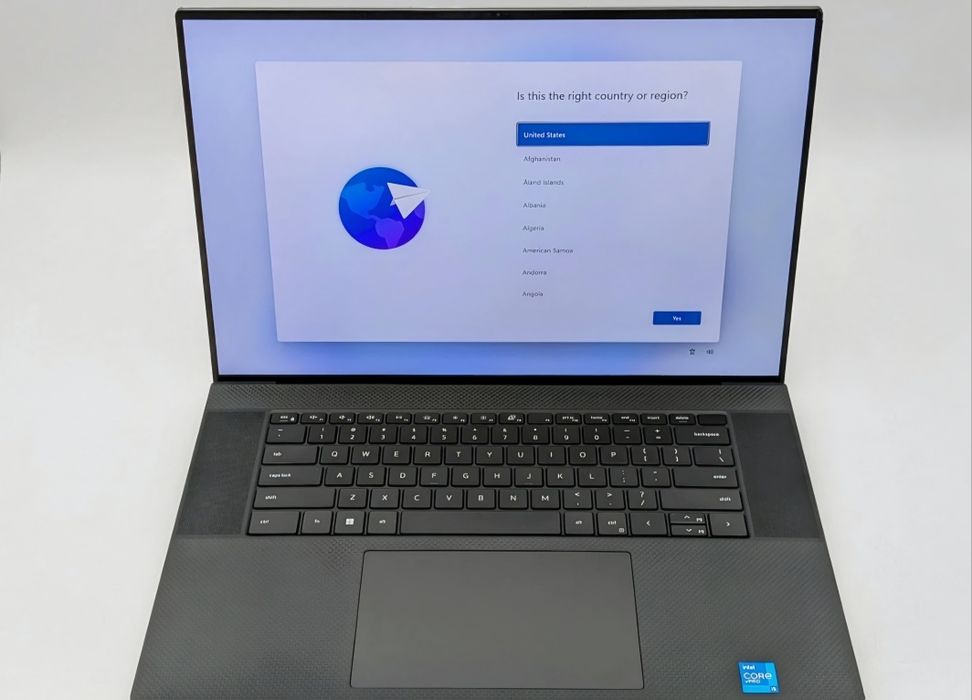 Dell Precision 5760 17" FHD+; i7-11850H / RTX A2000