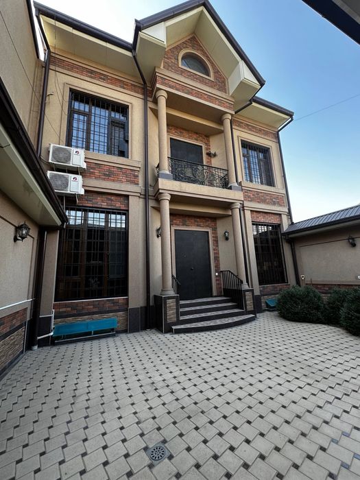 Сдается на аренду срочна на никитина , салом чайхана