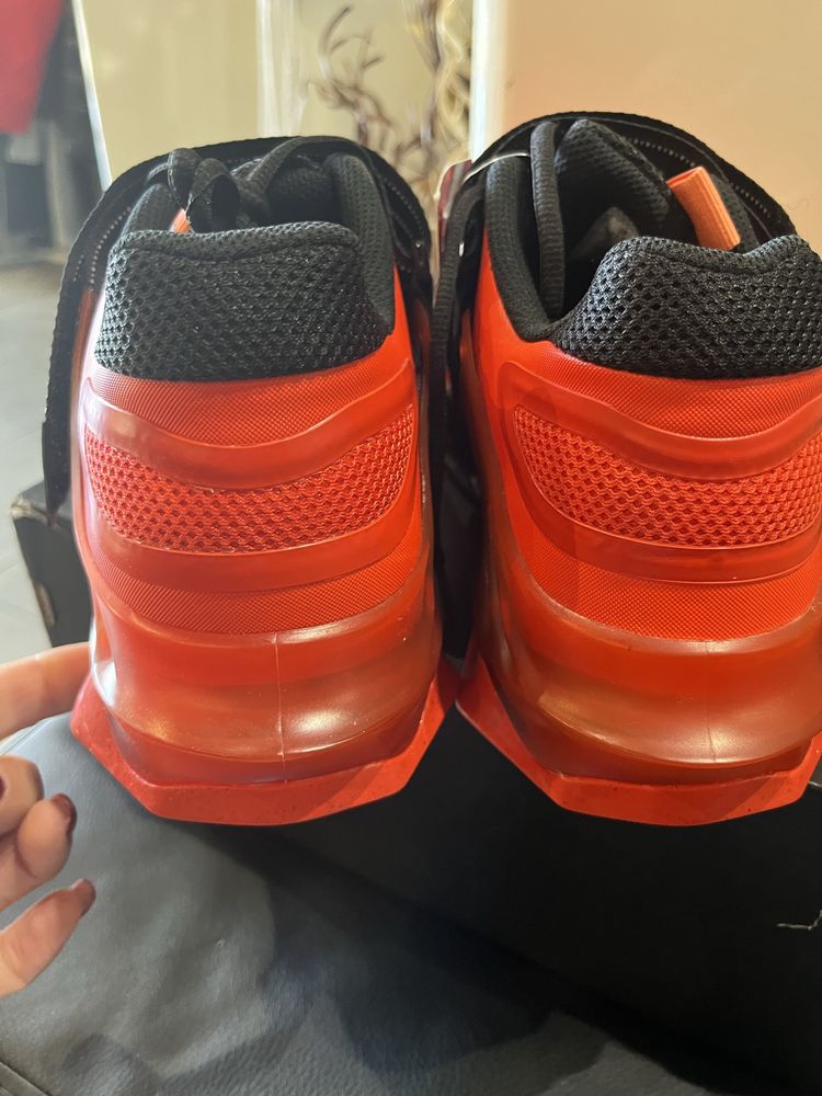 Оригинални Nike Savaleos за тежести