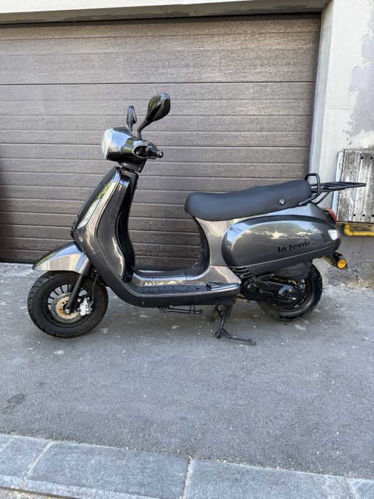 Scuter injectie Fara Permis 25km/h 2020 cu RAR  Gri