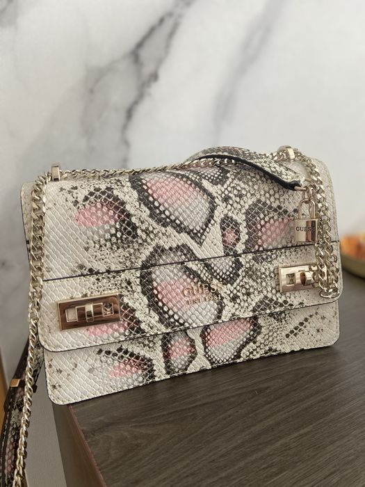 Geanta Guess animal print