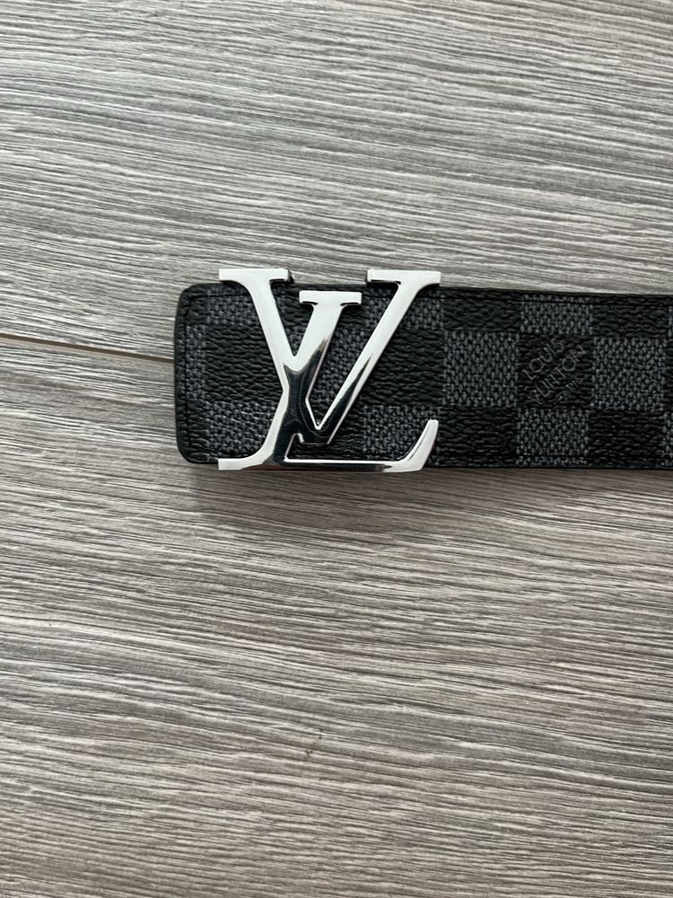 Louis Vuitton belt, LV curea.