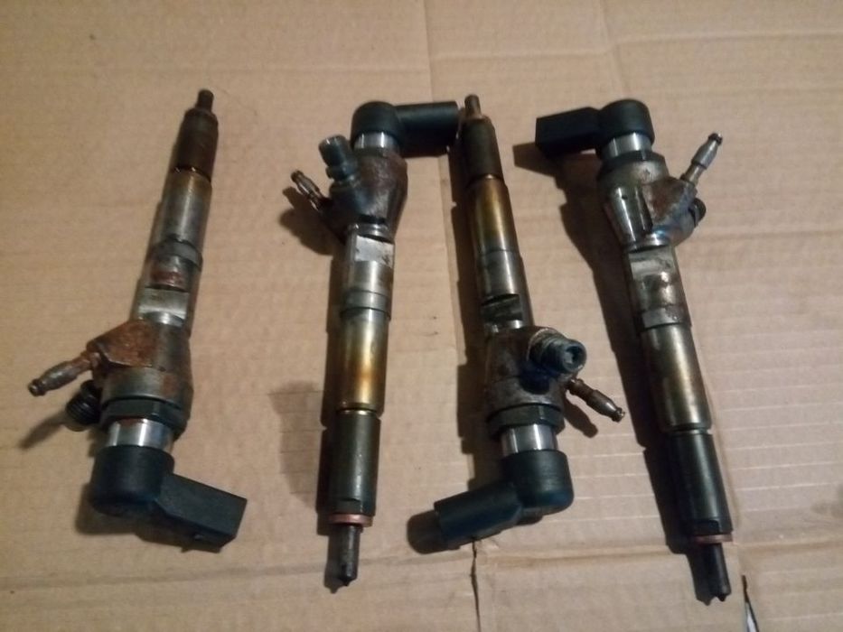 Injectoare 1.5 dci euro 5 si euro 6 8201100113 166006212R Renault Mercedes Nissan 73miikm
