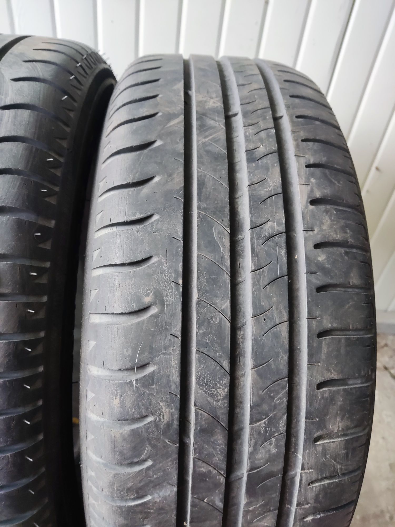 205/60/15 Michelin