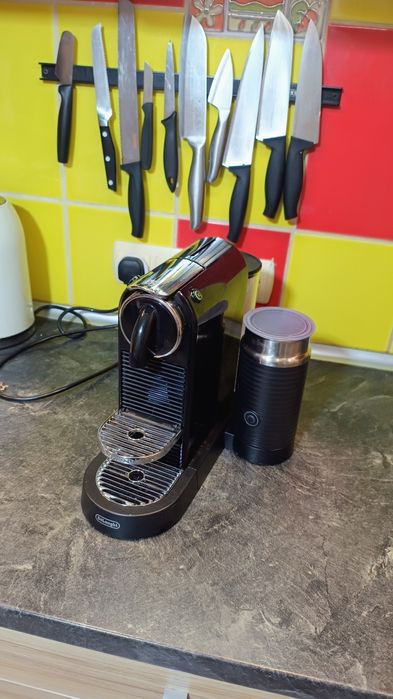 Espresor, aparat, cafea DeLonghi Citiz&Milk Nespresso