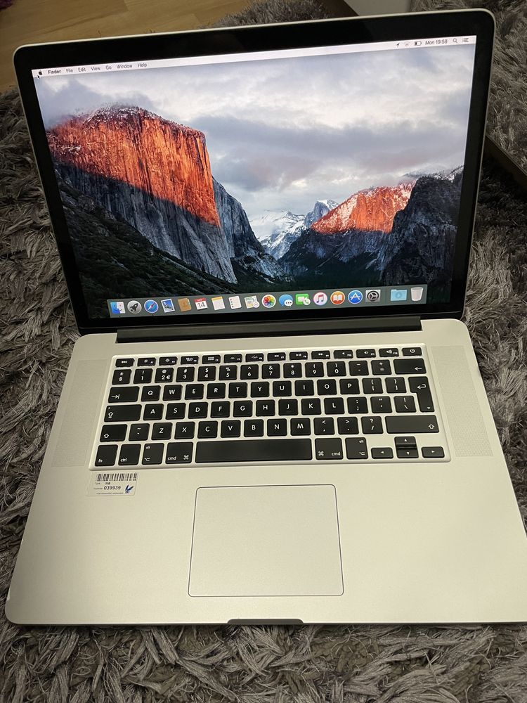 Oferta MacBook Pro  2015