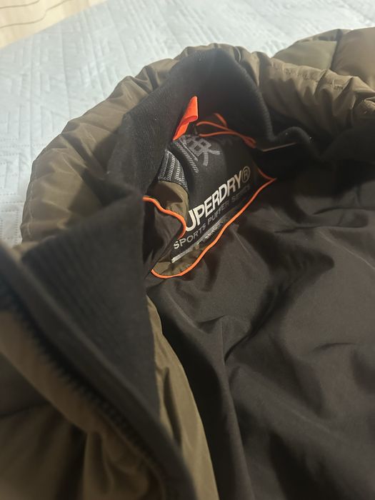 Geaca SuperDry iarna groasa