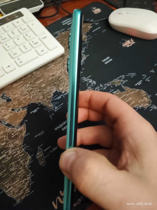 Vand Motorola Edge 60 Fusion 12GB RAM / 256 GB cu garantie