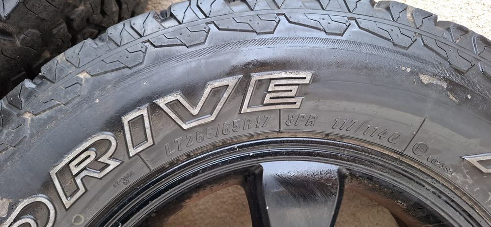Roti Offroad  Toyota Land Cruiser  cu anvelope Maxxis AT 265/65/r17