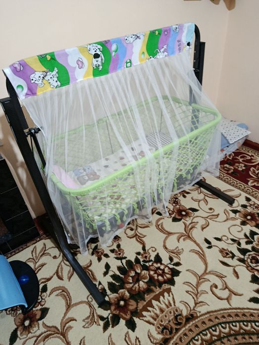 Детиский крават сотилади пачти янги