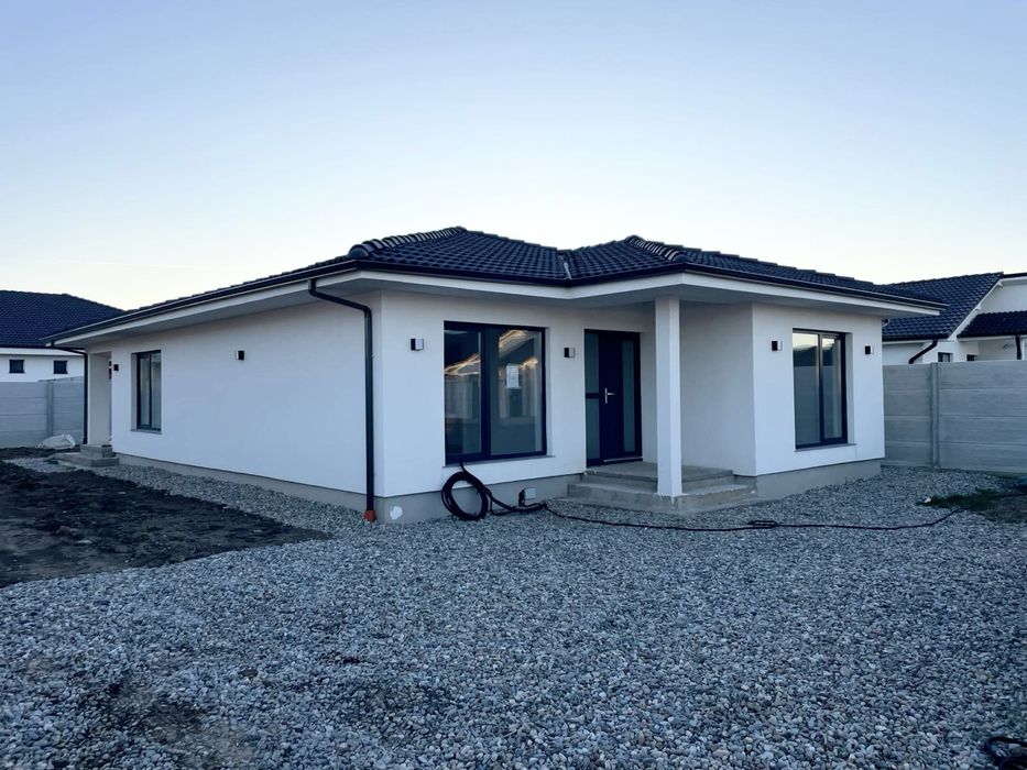 Casa noua Oradea - Cheriu -Gaz -Canal - Apa - Gard