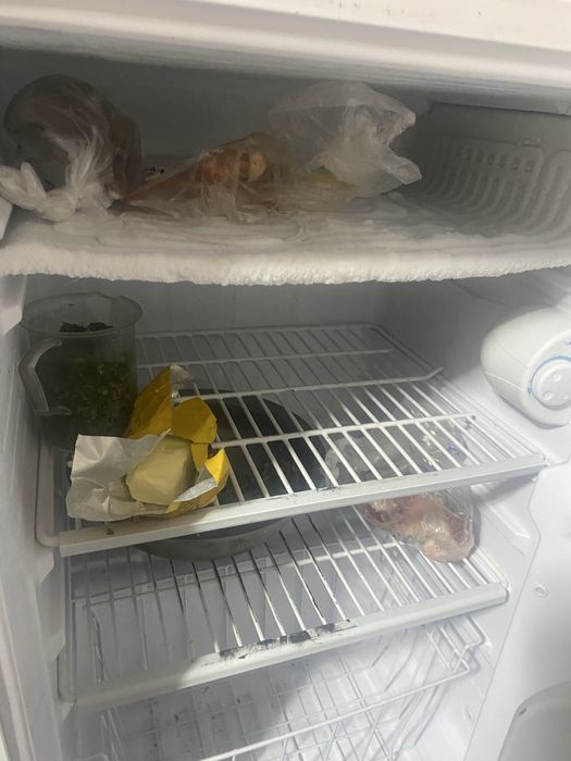 Продам холодильник