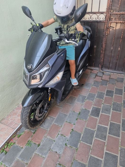 Vând motoscuter sym jet 14 sau schimb cu er6n sau er6f