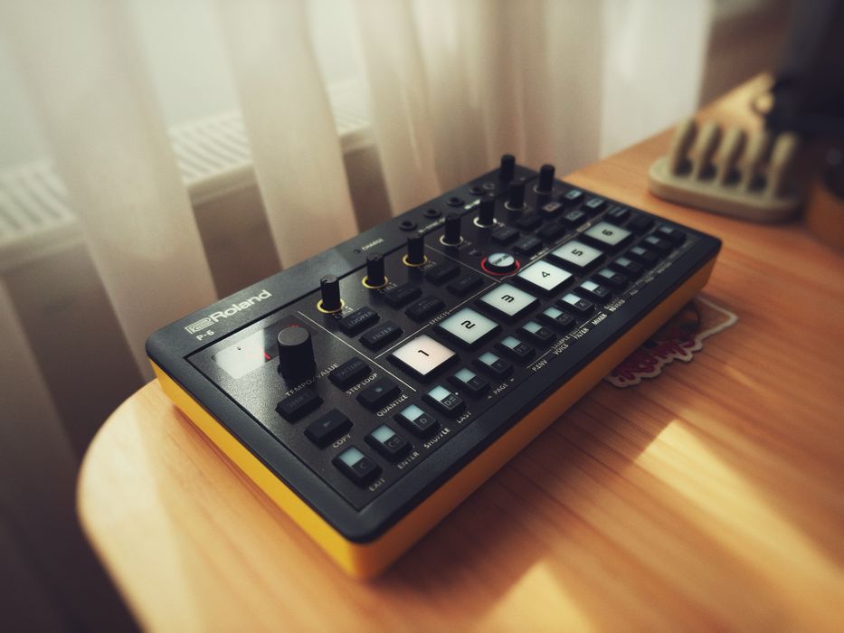 Roland P-6 Sampler