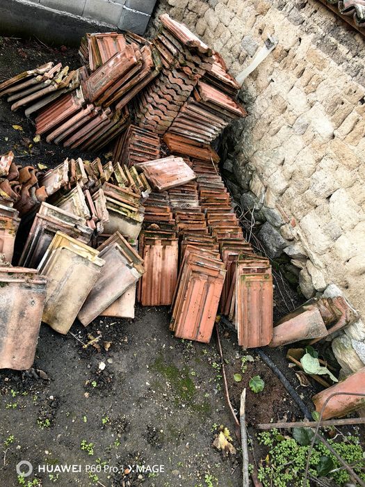 Керемиди микс тип Горна Оряховица-около 250бр.