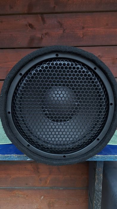 Azi 5 lei transportul  Subwoofer Kenwood KSC W1200