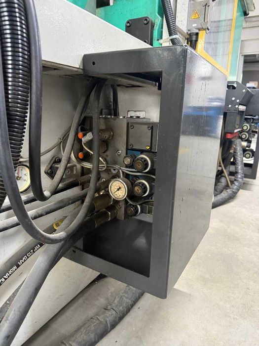 Mașină de injecție ARBURG ALLROUNDER 470 C– touchscreenul nu mai merge