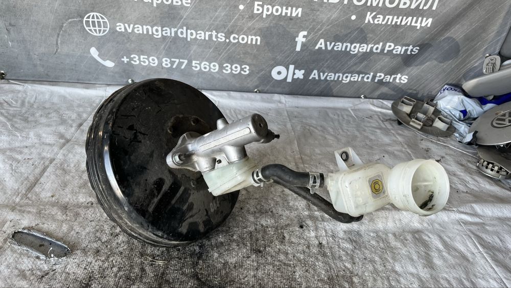 Daihatsu Sirion серво