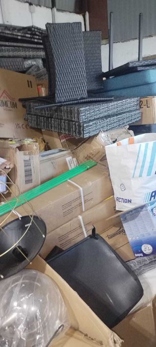 lichidare de stoc marfa de târg 10.000 EURO