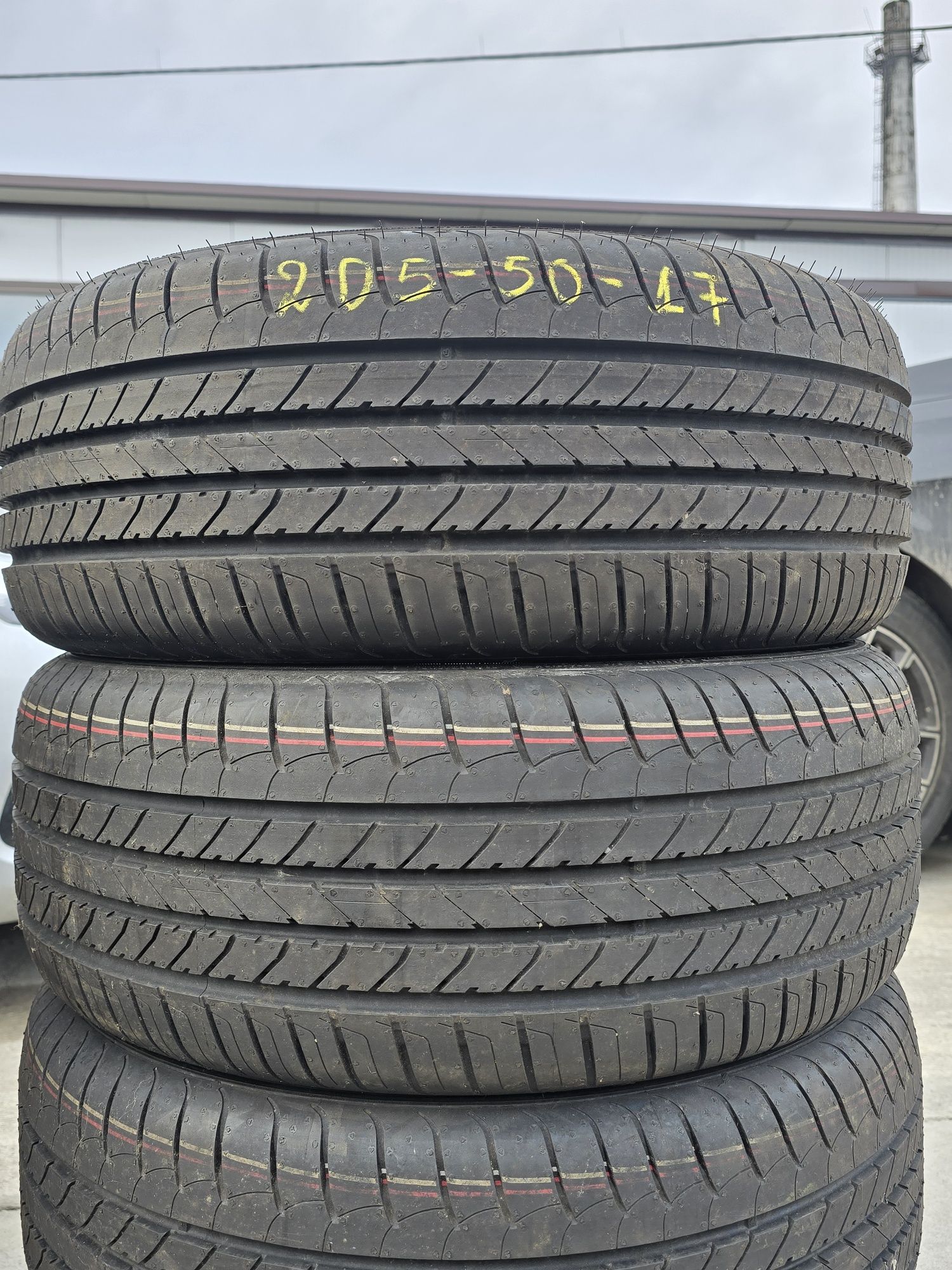4 Броя 205/50/17 Goodyear 8mm 21dot КАТО НОВИ