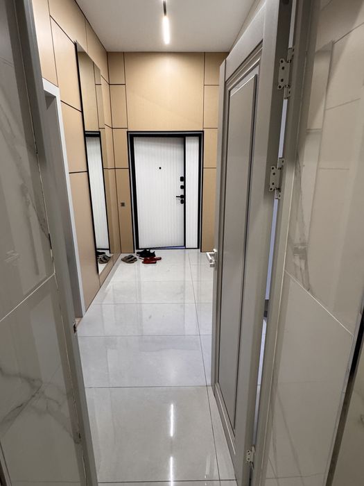 Продам дом в стиле Хай Тек срочно