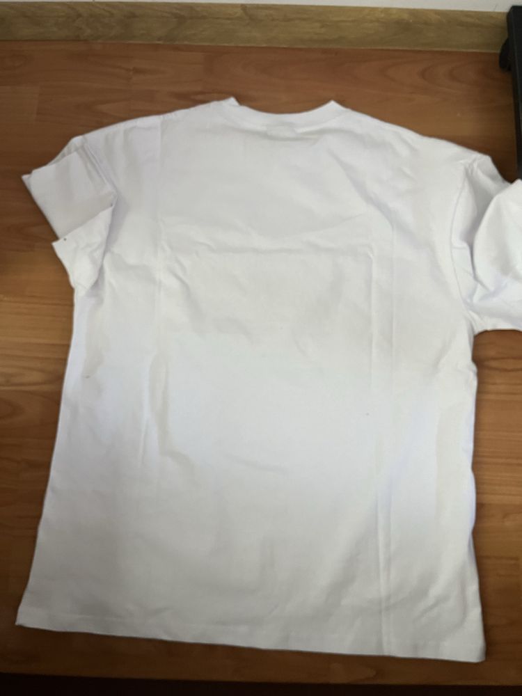 Vand tricou Revenge