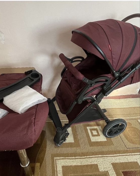 Продам коляску  в отличном состоянии