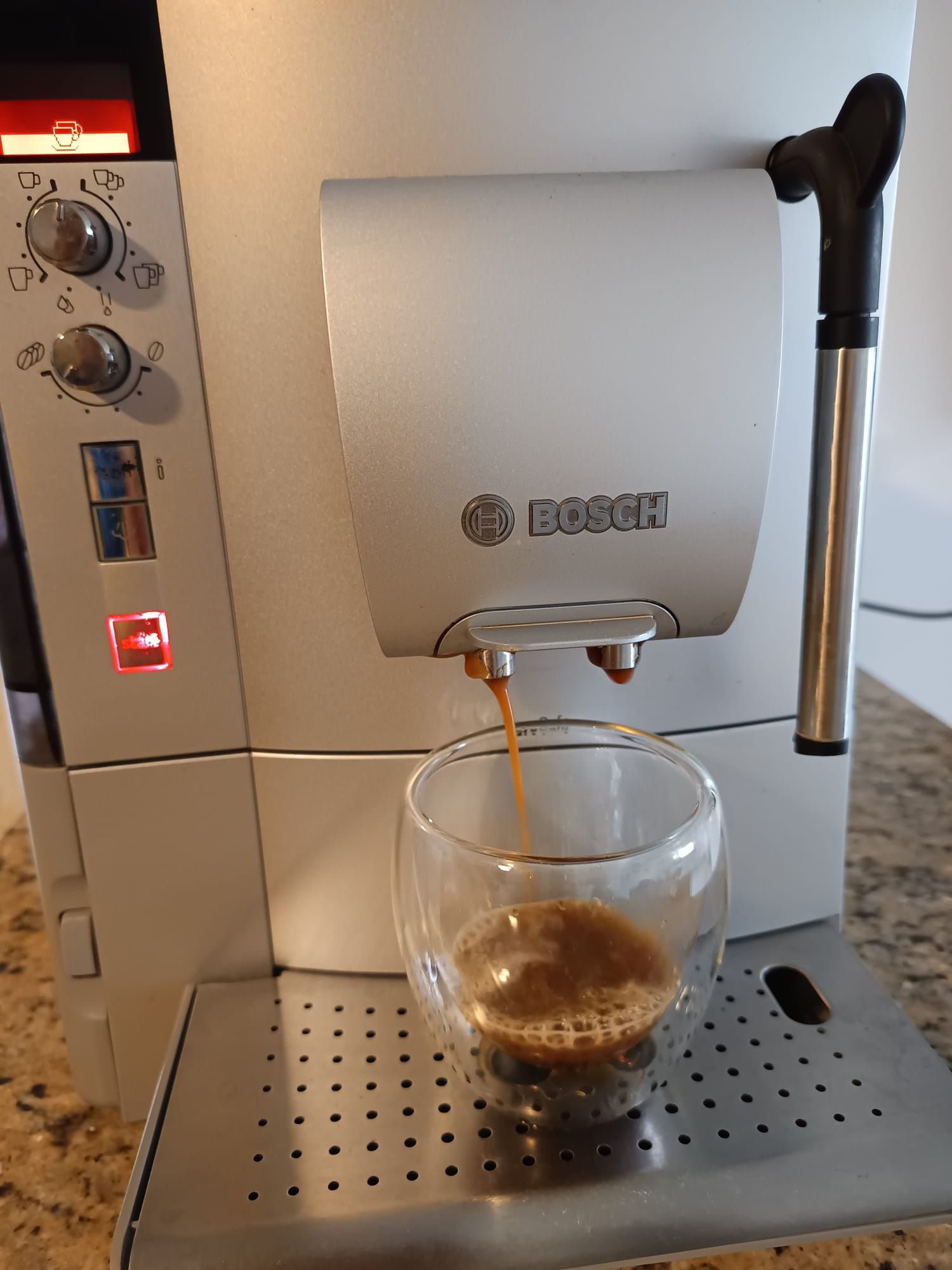 Aparat de cafea Bosch VeroCafe