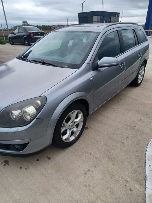 Vănd opel astra h