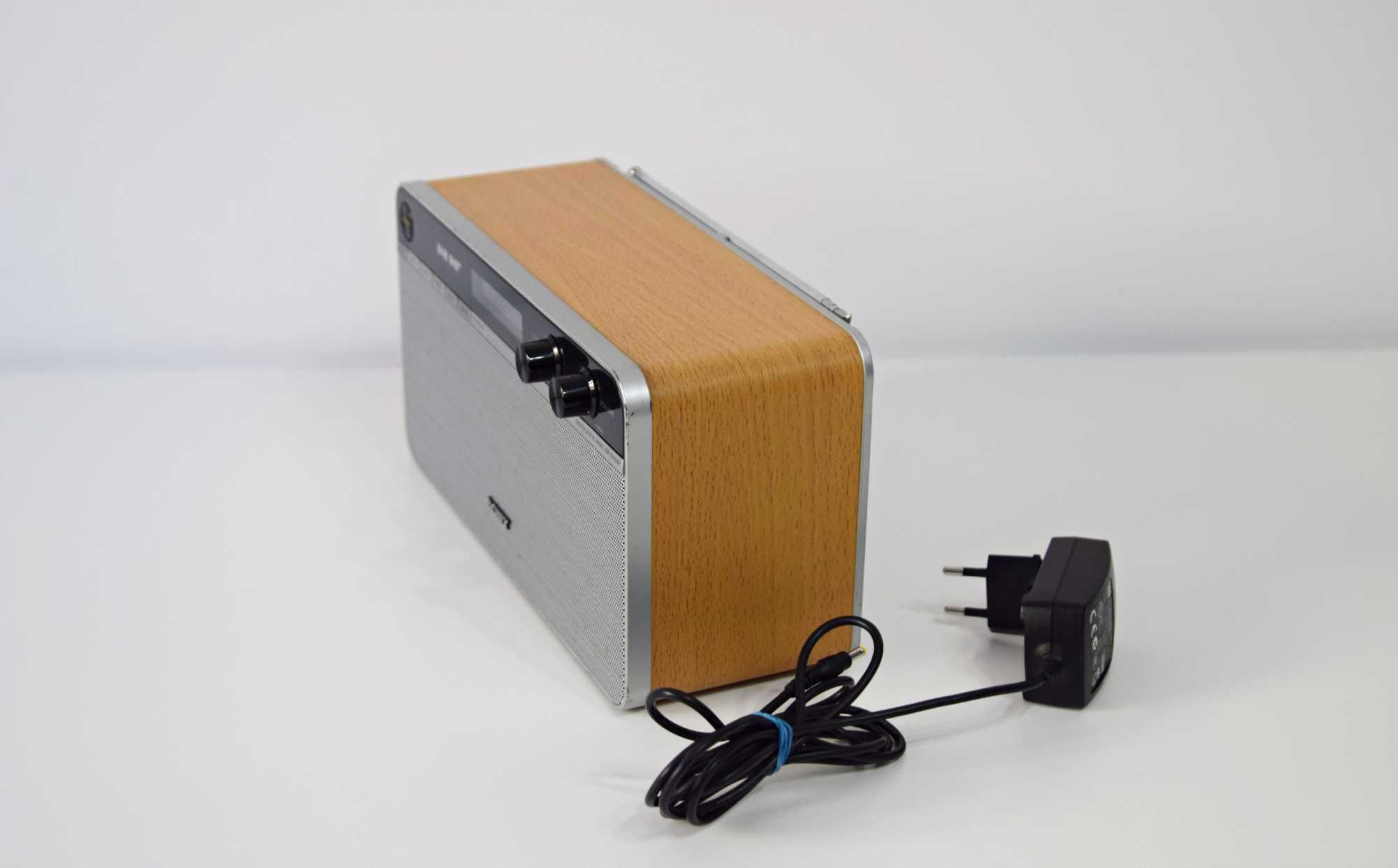 Radio Sony XDRS16DBP, Digital DAB radio cu ceas, boxa
