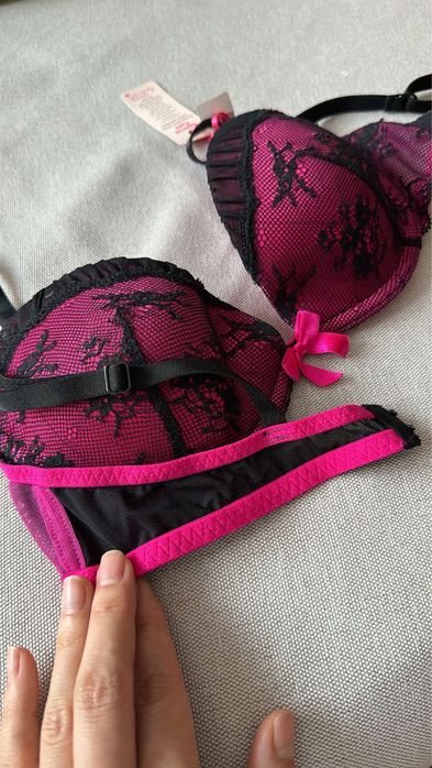 Бюстгалтер лифчик 75А lasenza лаценза оригинал новый