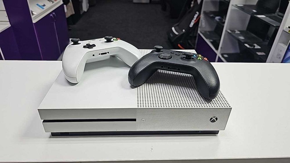 Игровая приставка XBOX ONE S (1TB, Белый)