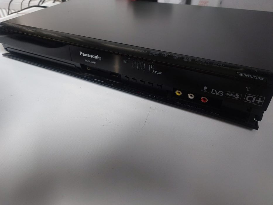 DVD recorder Panasonic DMR EX385 in stare perfecta de functionare