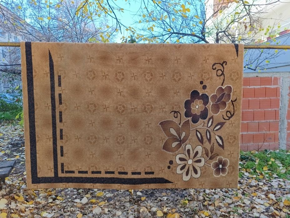 Продавам килими 2 броя