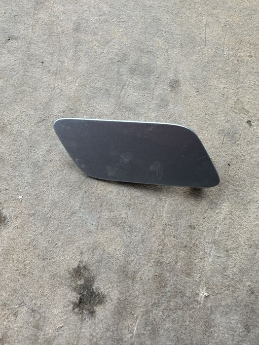 Audi Q7 16-21г дясна капачка за пръскалки