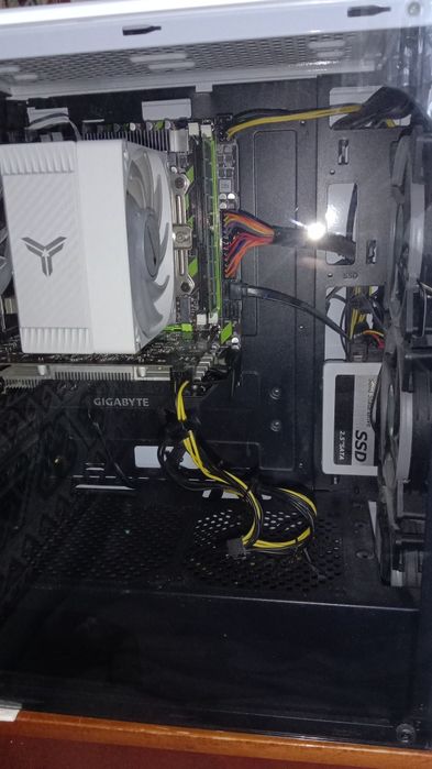 Продаю системный блок.