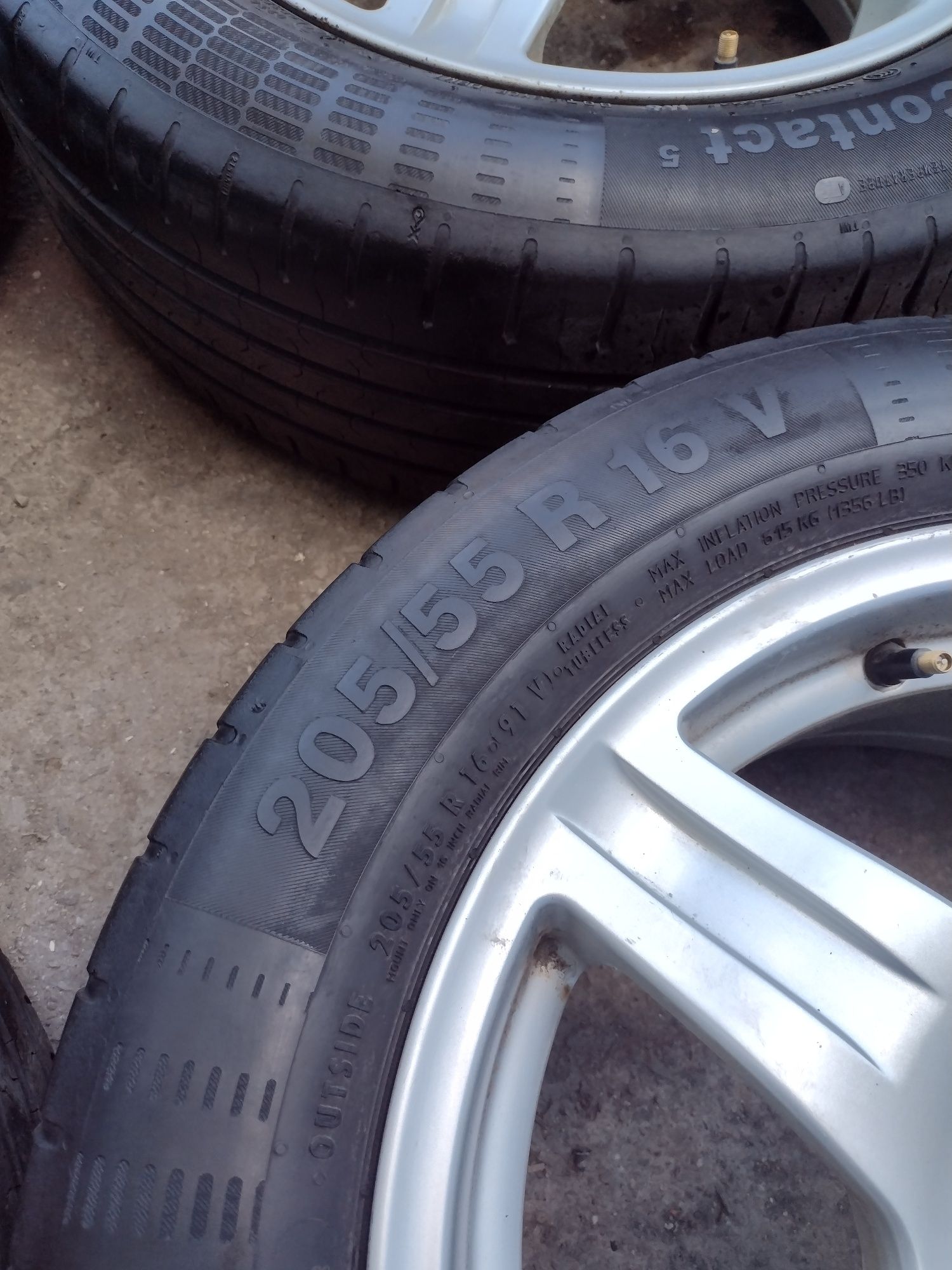 Перфектни 16-5х114.3 ЕТ52.5  6.5j Mazda 3
