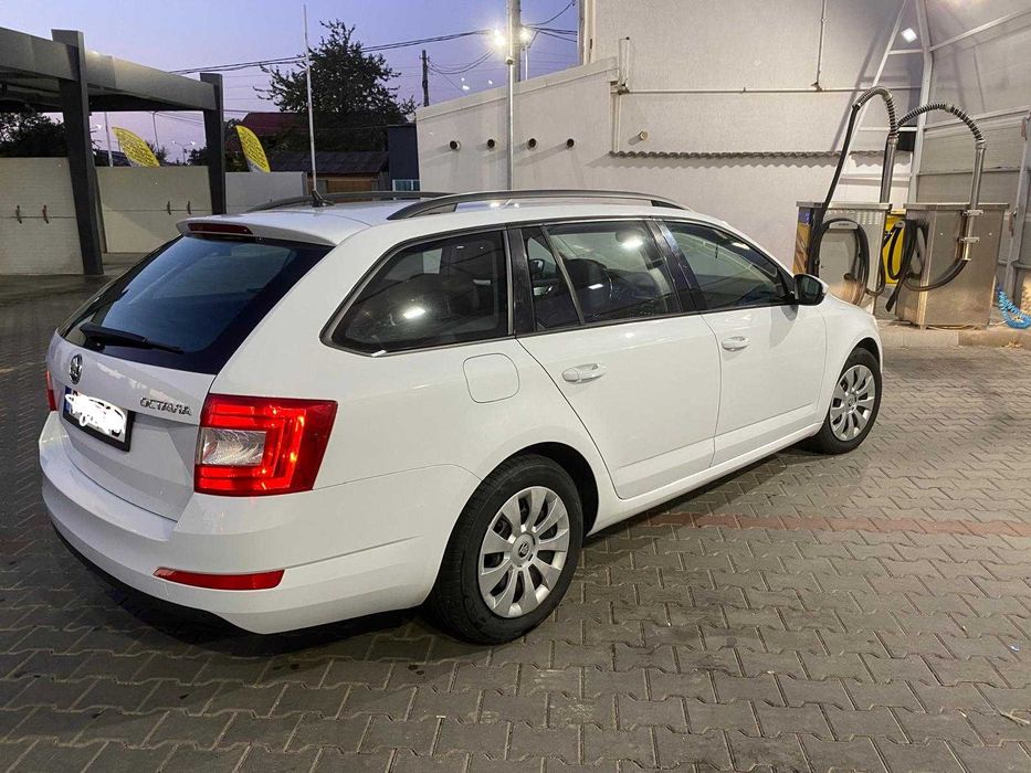 Vând Skoda Octavia 3