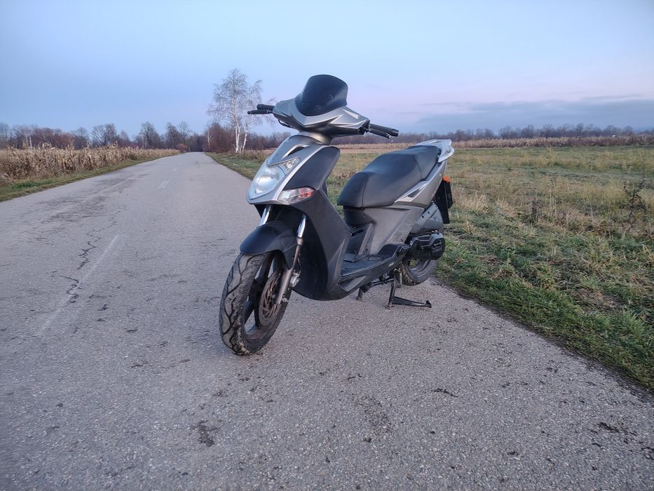 Scuter kimco 125