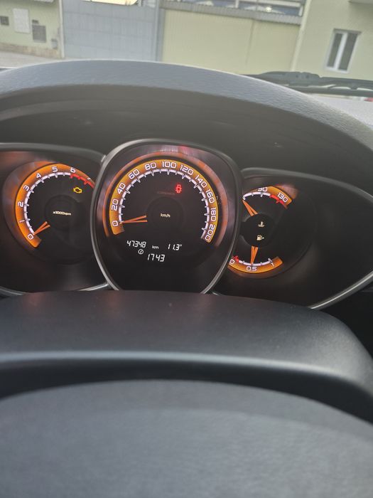 Срочно продаётся Lada Vesta SW Cross 1.6