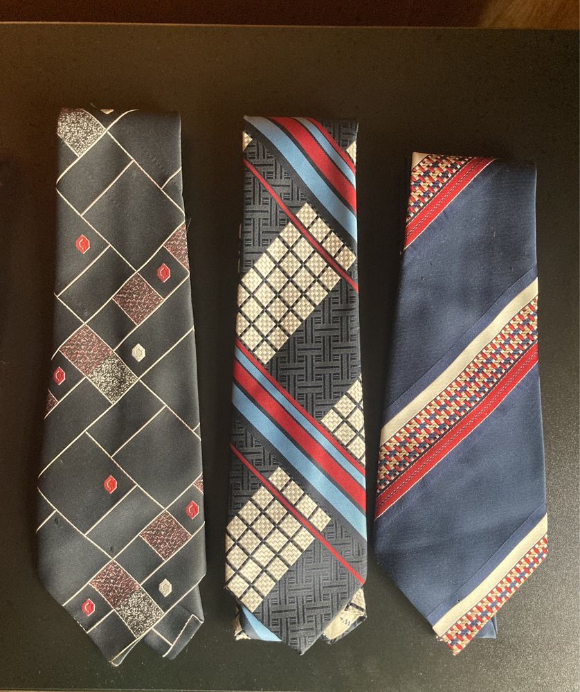 7 Cravate Diverse Materiale