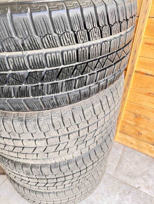 Срочно !!! Продам зимние шины хорошего качества
