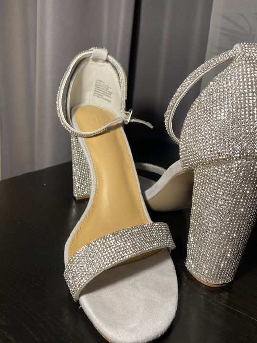 Дамски обувки на ток JF LONDON