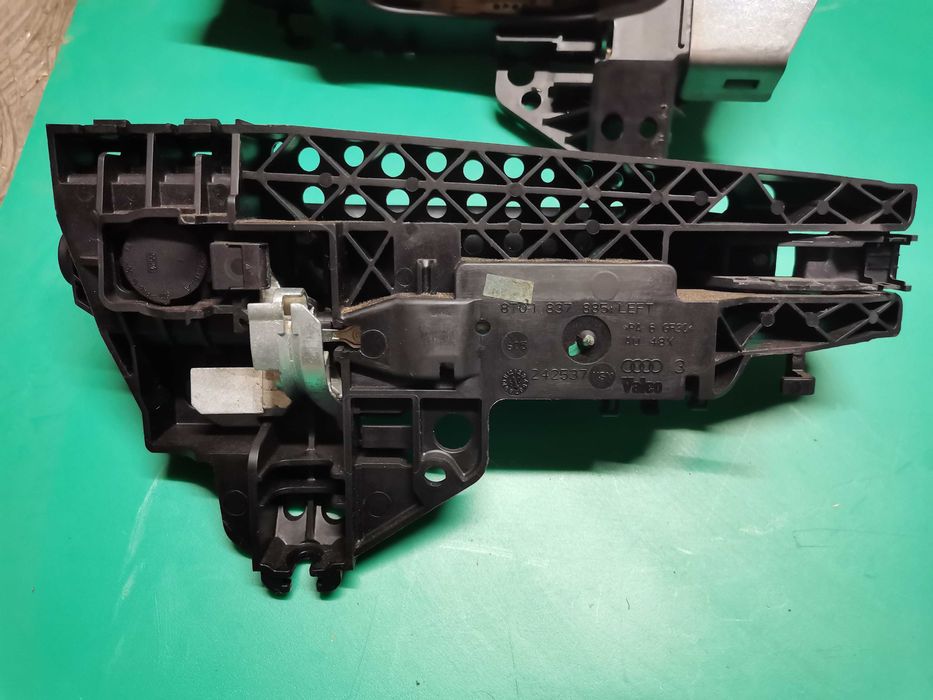 Предна и задна Леви L Dръжки за врати заАуди/ Audi/А4 B8 A5 Q5